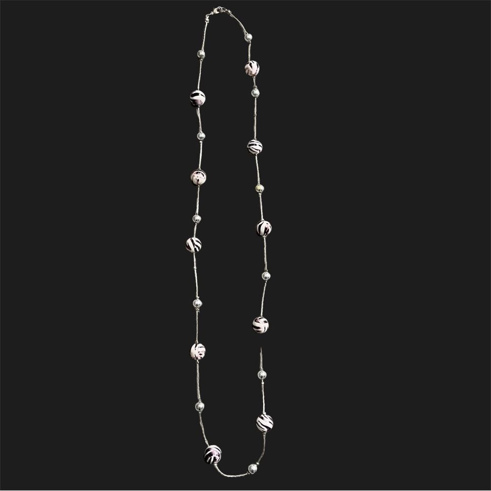 Y2K Zebra Print Beaded Necklace | Bold Statement Jewelry with Silver Accents - Picture 3 of 5